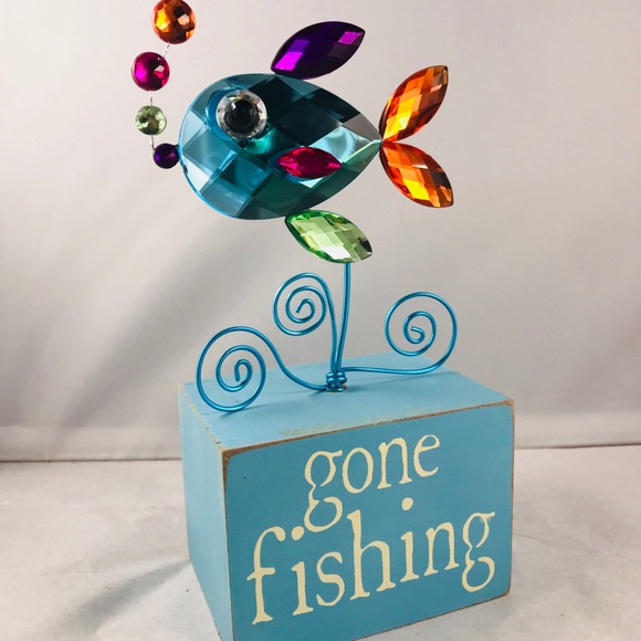 Noelle Other - ✅🆕Gone fishing fish figurine blue